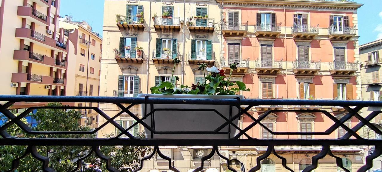 Politeamari Hotel Palermo Kültér fotó