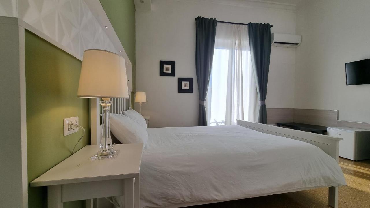 Politeamari Hotel Palermo Kültér fotó