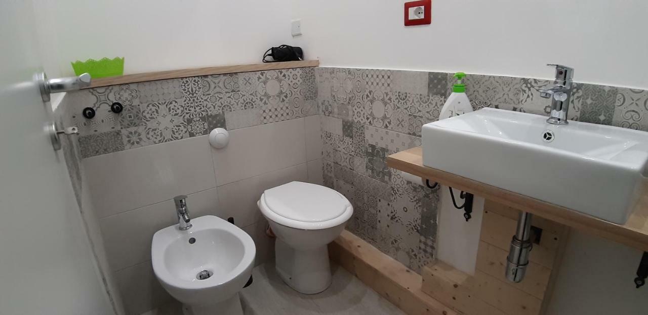 Politeamari Hotel Palermo Kültér fotó